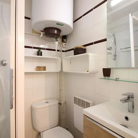 Appartement Mont-dore: T2, Centre, Ascenseur, Cuisine équipée, 4 Pers - Fr-1-608-262