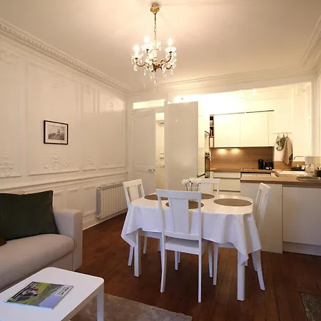 Mont-dore: T2, Centre, Ascenseur, Cuisine équipée, 4 Pers - Fr-1-608-262 *